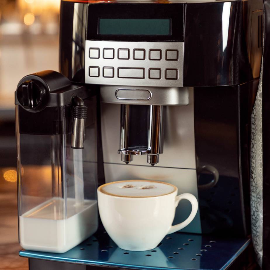 machine à café avec broyeur grain de café intégré