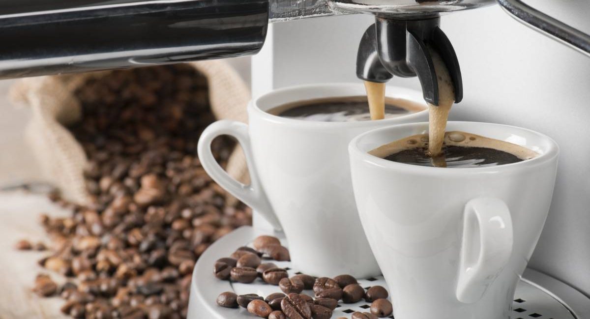 De la capsule au grain : adoptez l'expresso maison sans effort