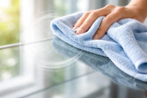 Auréole Tache : Comment l&rsquo;Enlever sans Trace ?
